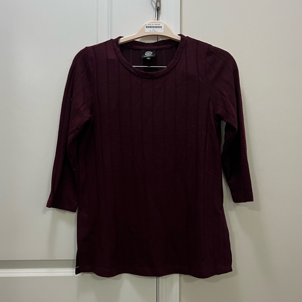 NEW Bobeau Maroon 3/4 Sleeve Sweater Size Medium